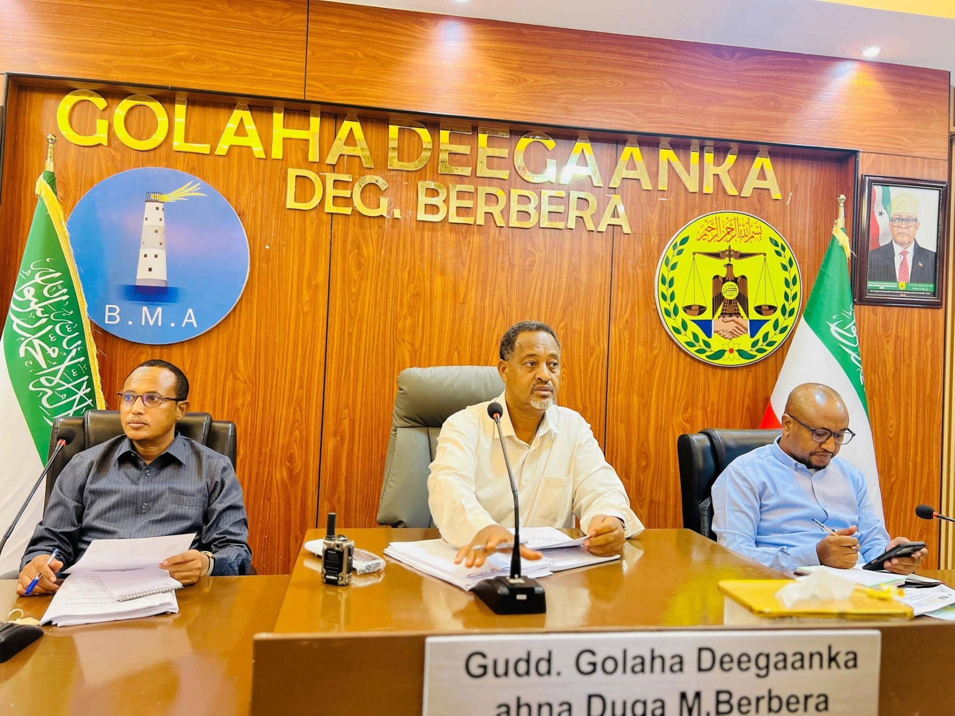 Berbera Municipal Council chamber — Golaha Deegaanka Deg. Berbera, with the Mayor presiding